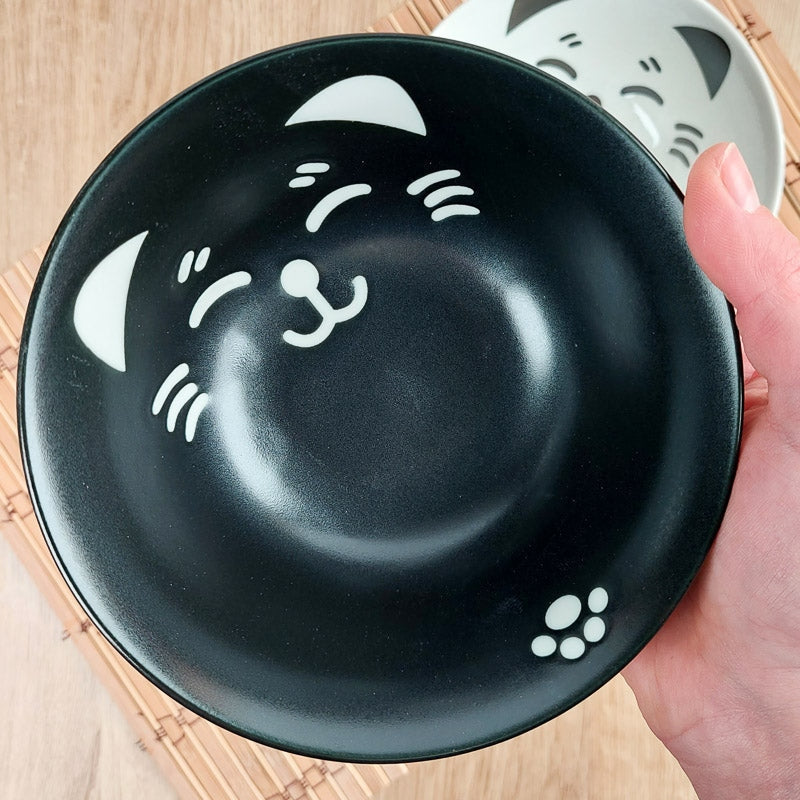 2 kissan Ramen-kulhojen sarja