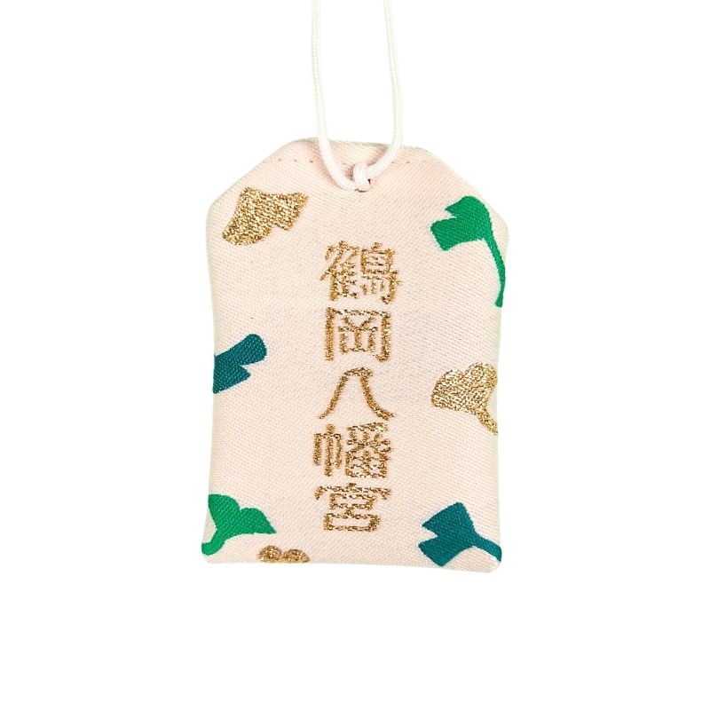 Omamori Gingkon lehdet