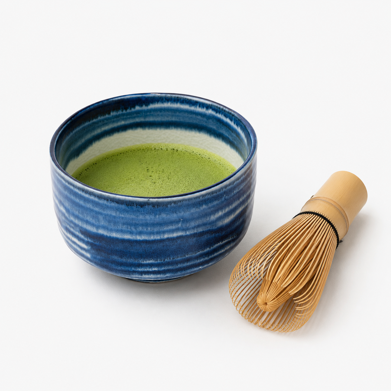 Koboltinsininen japanilainen matcha-kulho