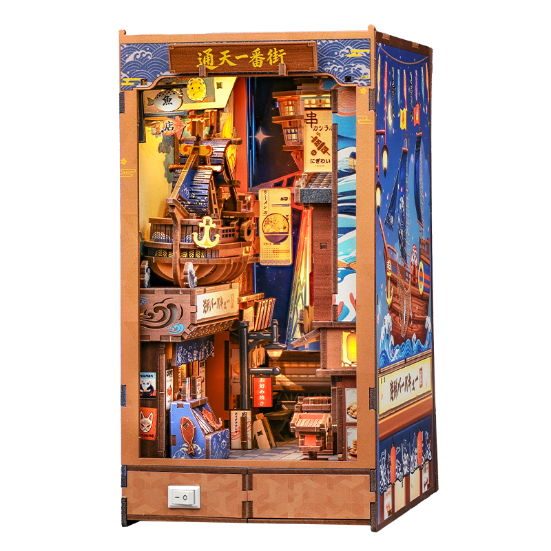 Japanilainen Book-Nook Tsutenkaku Ichiban Street