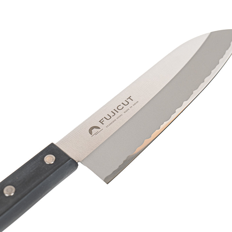 Fujicut-merkkinen japanilainen Santoku-veitsi, 16,5 cm
