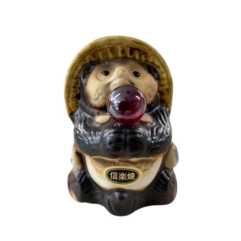 Red Pearl Tanuki hahmo