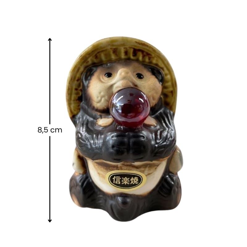 Red Pearl Tanuki hahmo