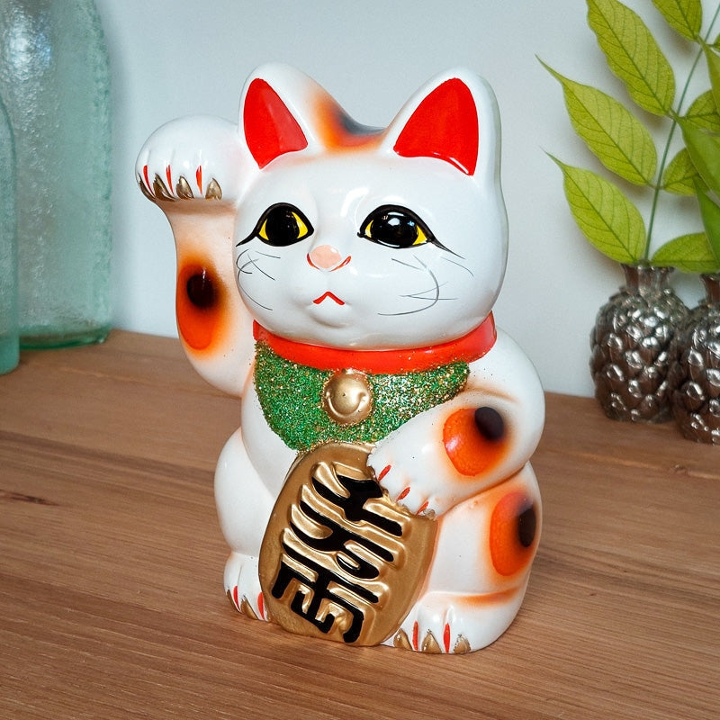 Japanilainen Maneki Neko