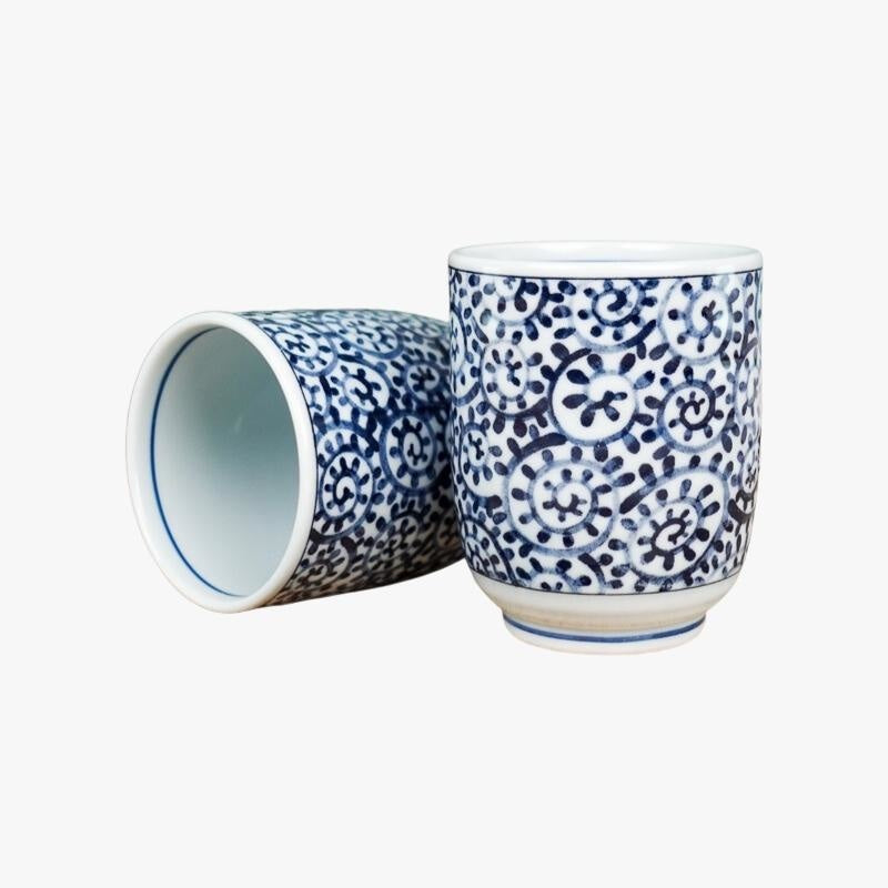 Japanilainen muki Yunomi Karakusa