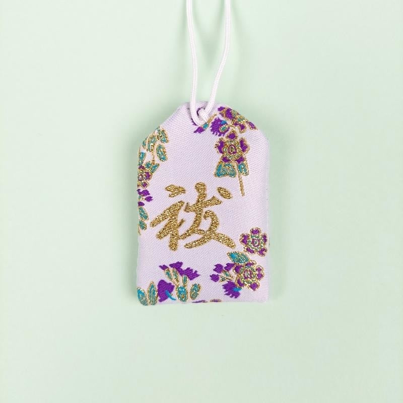 Japanilainen suojelija talismaani