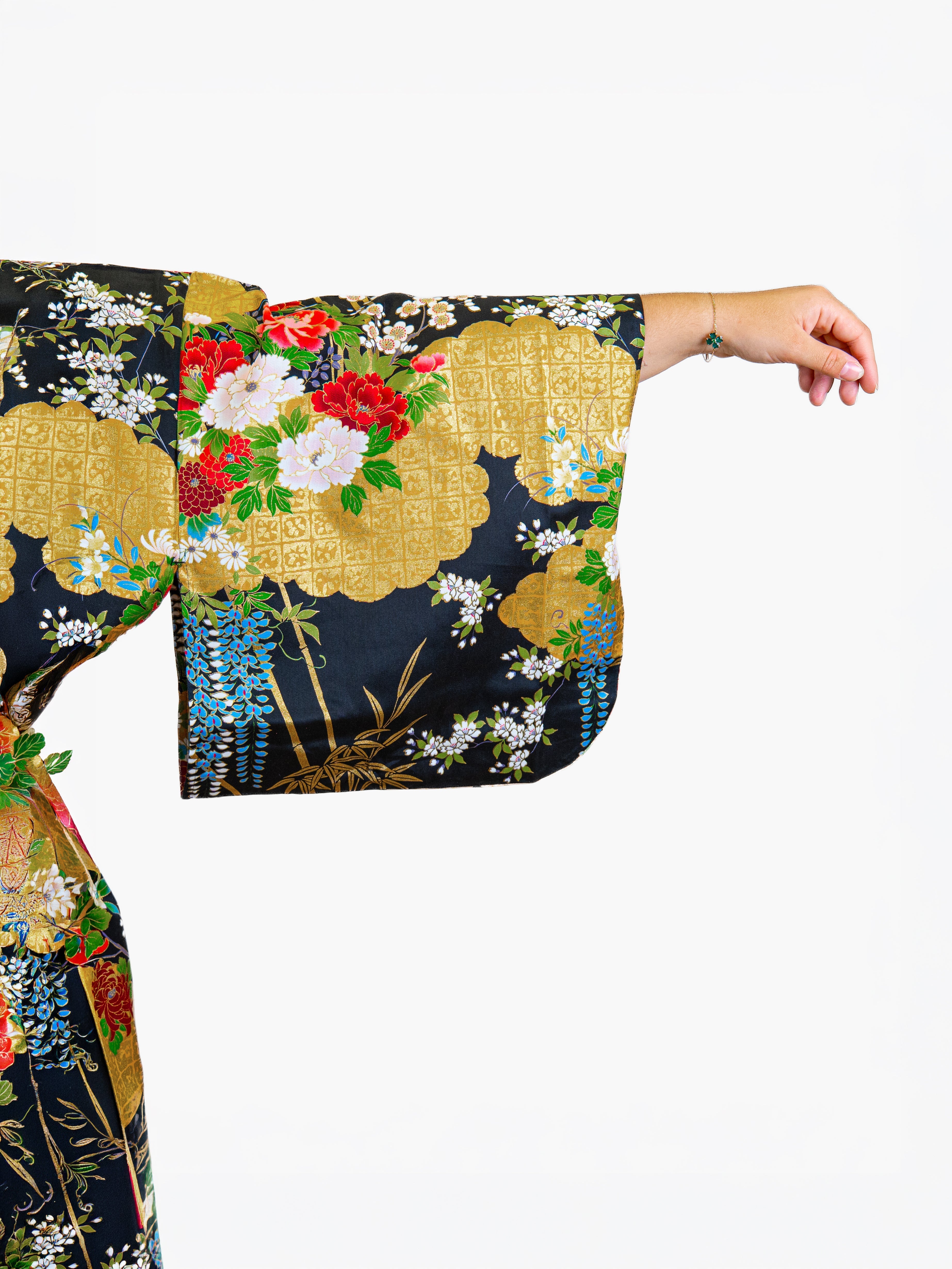 Naisten japanilainen kimono, Botan, kultainen