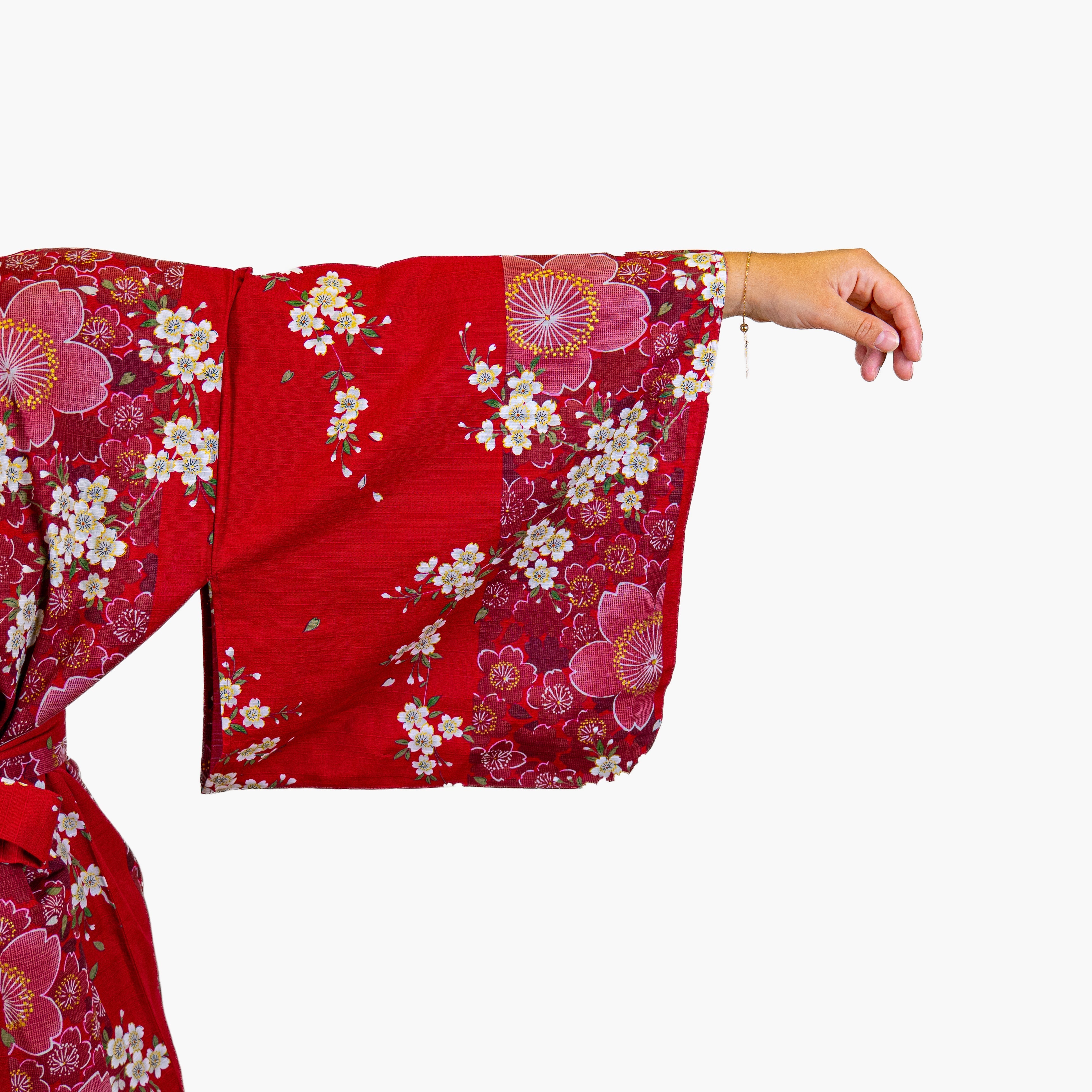 Naisten japanilainen kimono, punainen Sakura