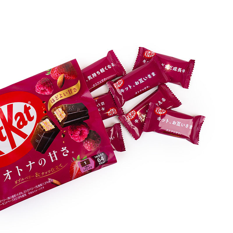 KitKat Mini Punaiset hedelmät ja mantelit