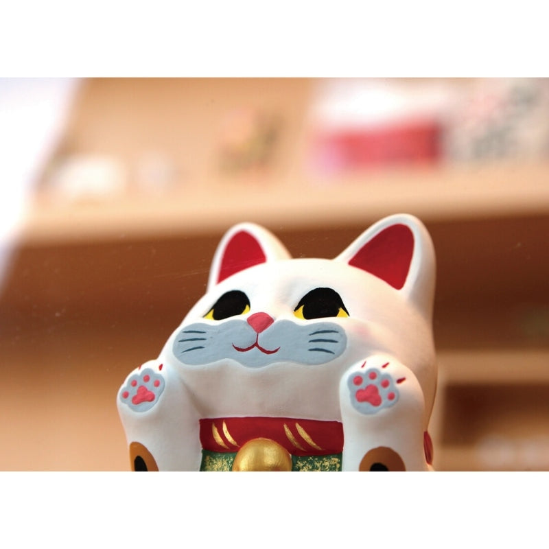 Maneki Neko Kawaii Valkoinen