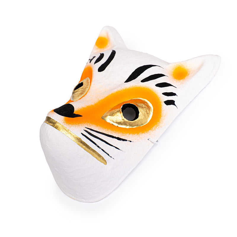 Japanilainen Kitsune-naamio, paperimassaa
