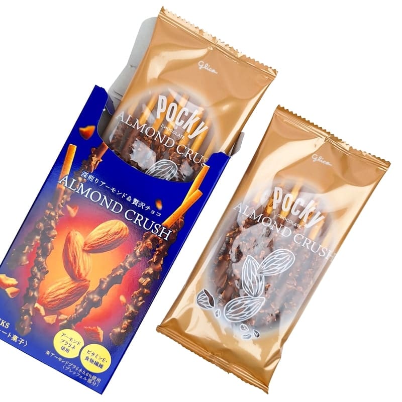 Pocky-suklaa mantelipuristeiden kanssa