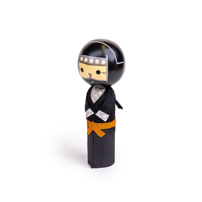 Japanilainen Kokeshi Ninja -nukke