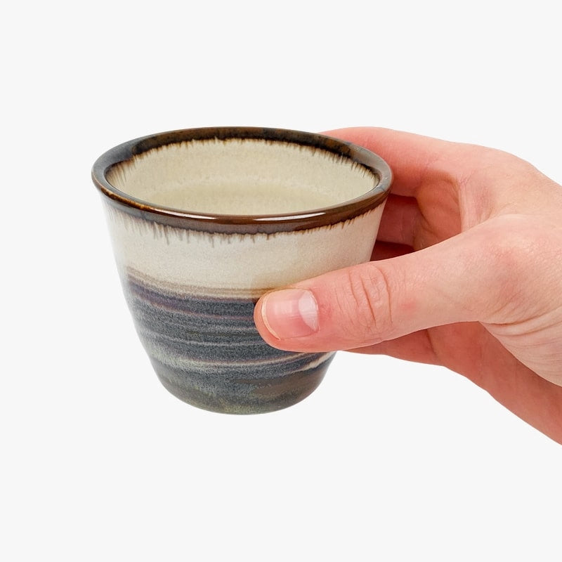 Hakeme Japanilainen muki Ruskea