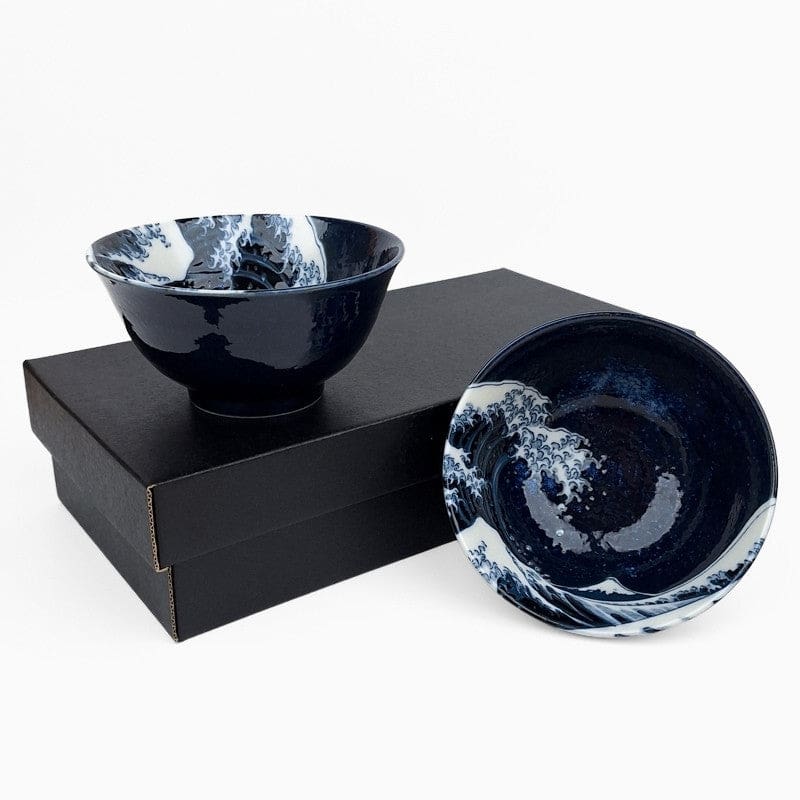 2 japanilaisen Kanagawa-kulhon sarja