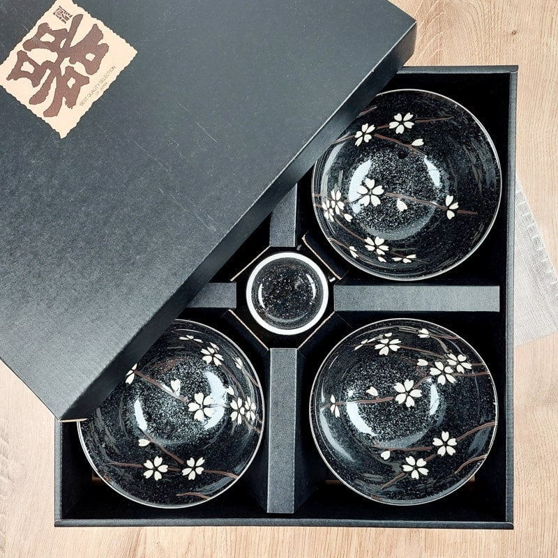 5 japanilaisen kevätkulhon sarja