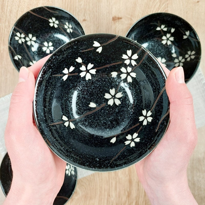 5 japanilaisen kevätkulhon sarja