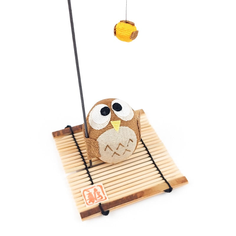 Chirimen Pöllö japanilainen figuuri