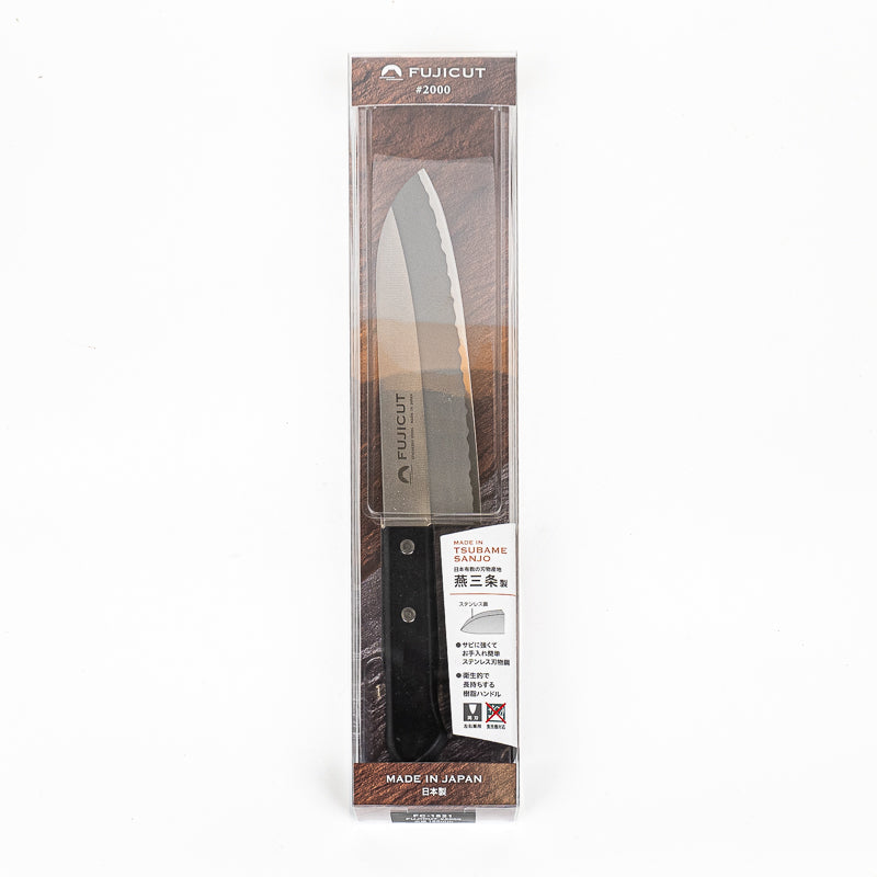 Fujicut-merkkinen japanilainen Santoku-veitsi, 16,5 cm