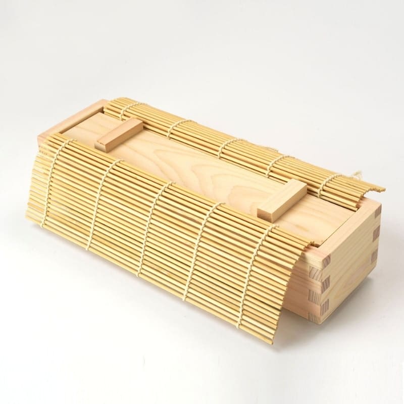 Hinoki Sushi Muotti & Bambu matto