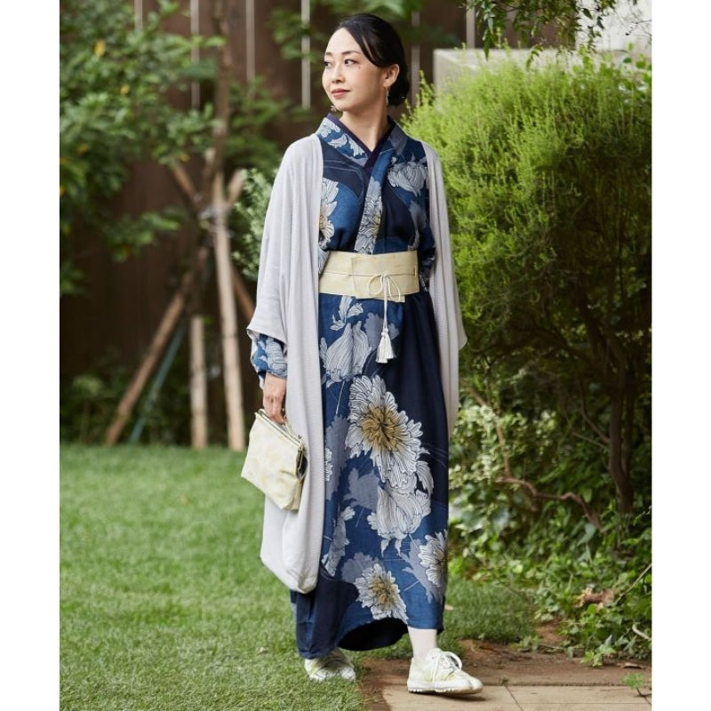 Japanilainen Kimono mekko
