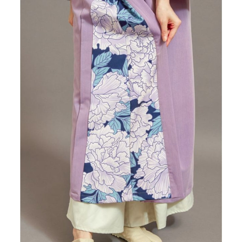 Japanilaistyylinen mekko