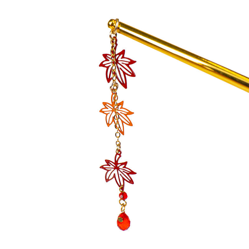 Japanilaiset Kanzashi-koristeet: Momiji-lehdet