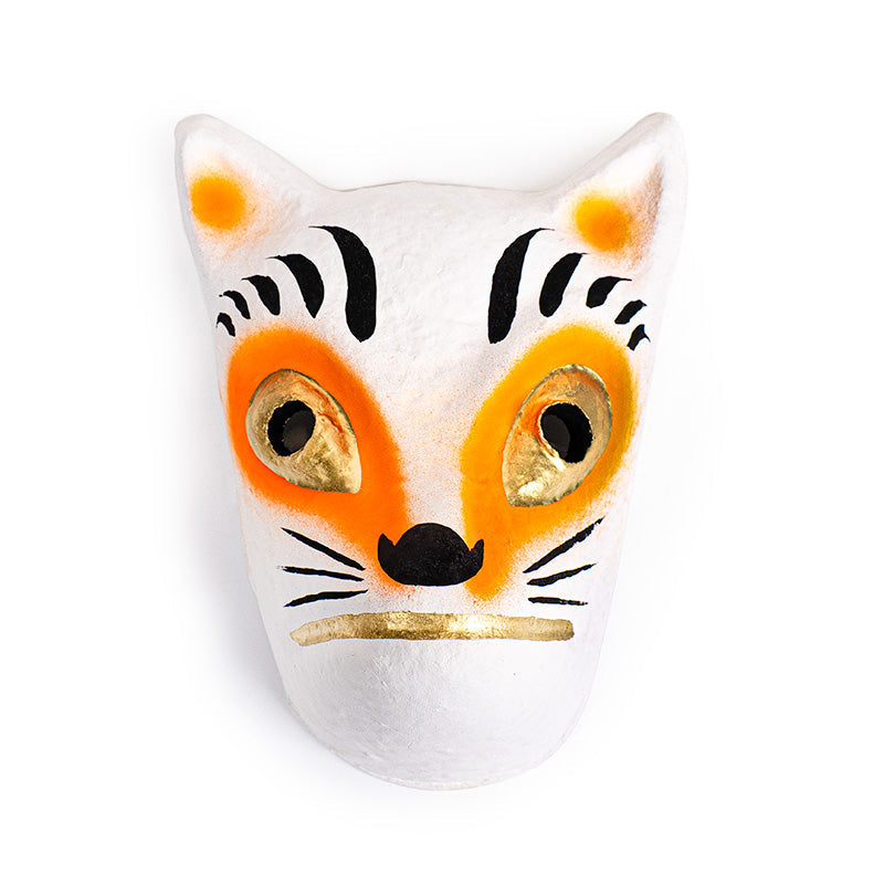 Japanilainen Kitsune-naamio, paperimassaa