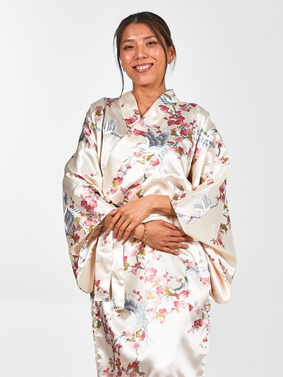 Naisten japanilainen Kimono Ume to Tsuru - Yhden kokoinen