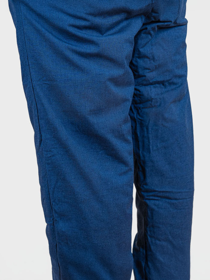 Siniset, tikatut japanilaiset miesten housut