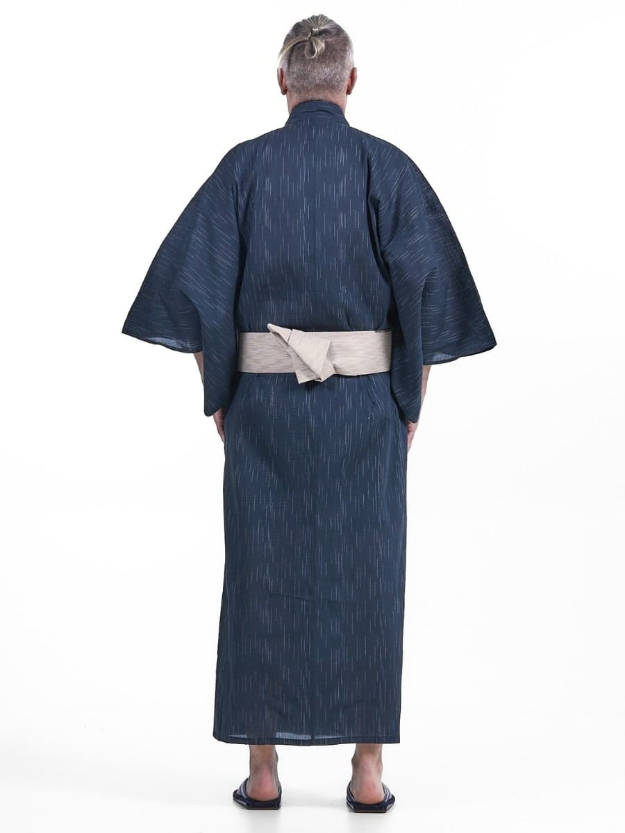 Perinteinen miesten yukata