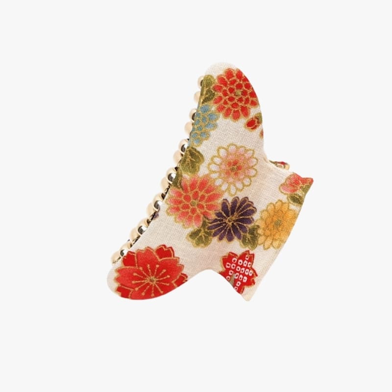 Japanilainen hiusklipsi valkoinen kangas