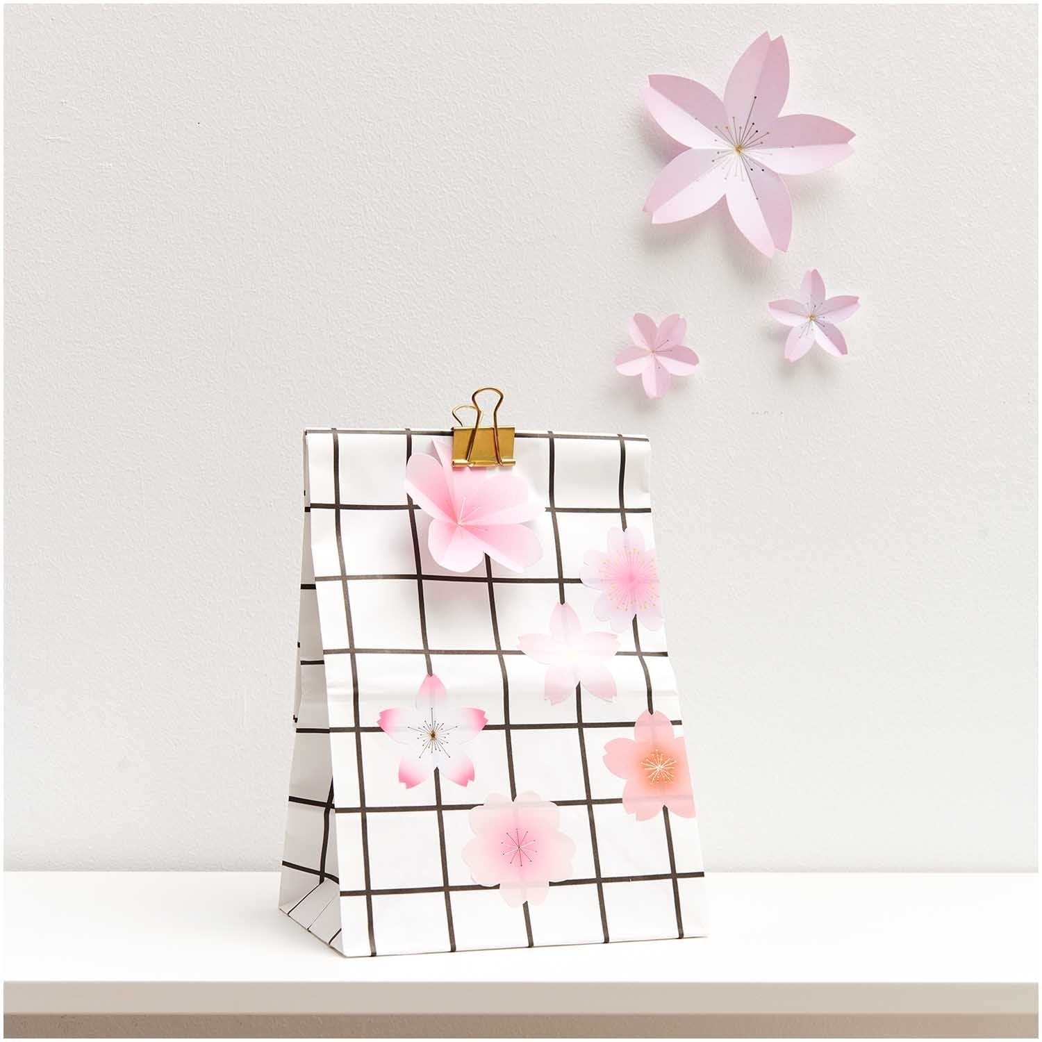 Sakura kukkia tarroja