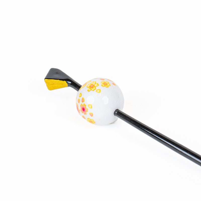 Japanilainen Tama Kanzashi Ukidama, valkoinen