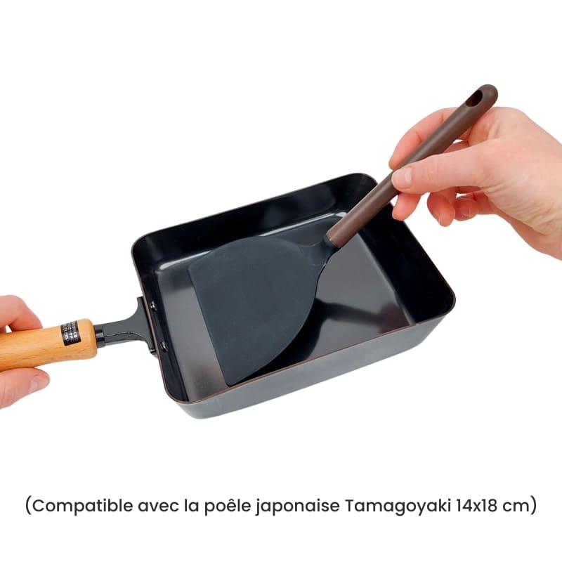 Tamagoyaki japanilainen litteä lastalla